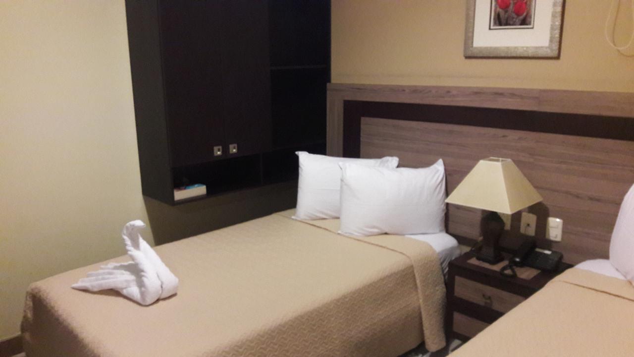 Atlantic Blue Hotel Guayaquil Extérieur photo